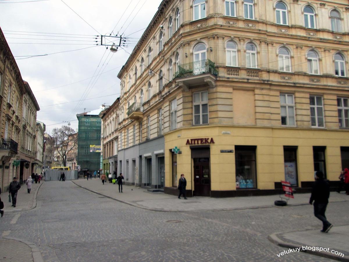 Квартира Подобово В Центрі На Вулиці Краківській 34 Площа Ринок Сам Центер Міста Львова Exterior foto